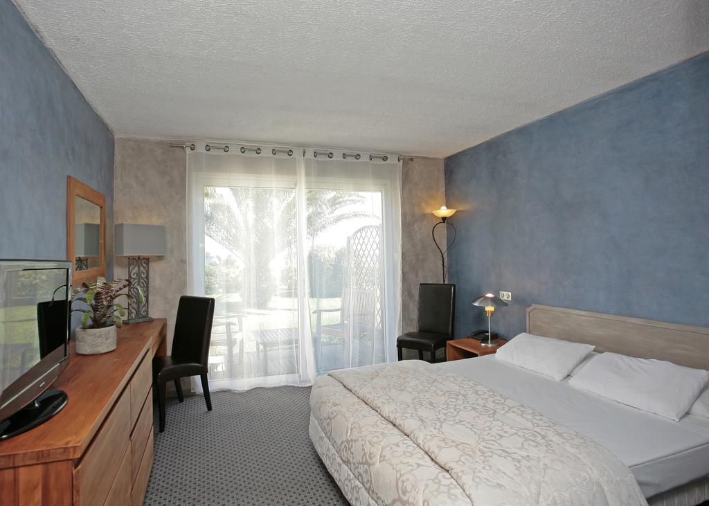 ביגוגליה Hotel Pineto מראה חיצוני תמונה